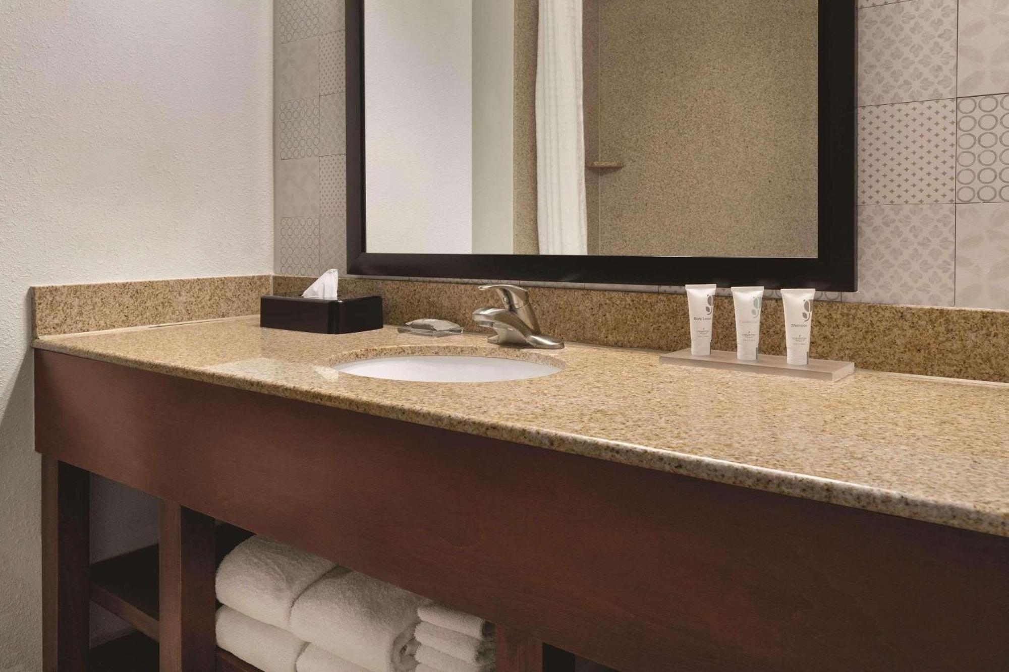 Country Inn & Suites By Radisson, Madison, Al المظهر الخارجي الصورة